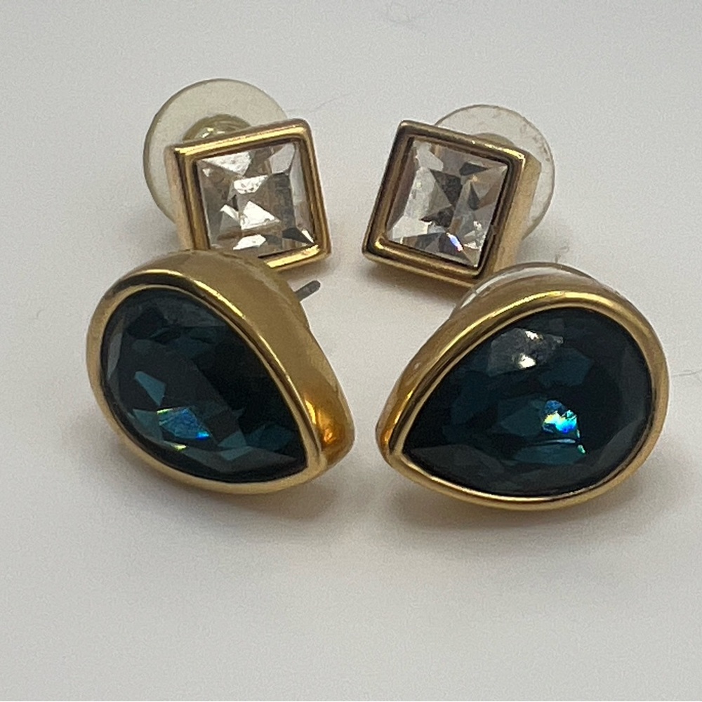 SWAROVSKI Vintage earrings 2 Sets included